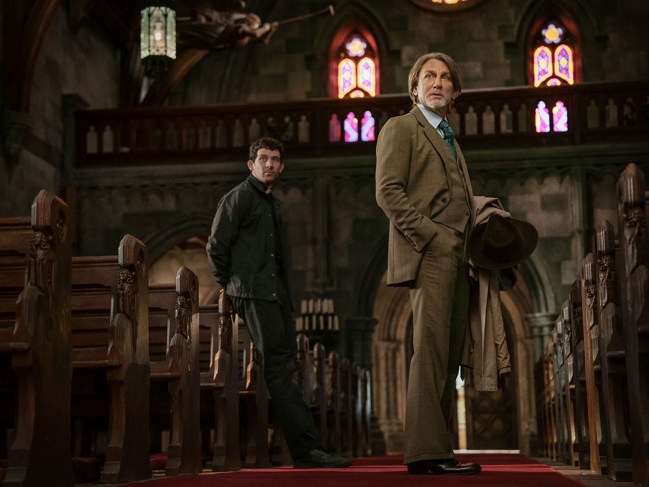 Morgan Spector se pone el sombrero de Robert Langdon en una serie que Netflix ya rueda en Praga