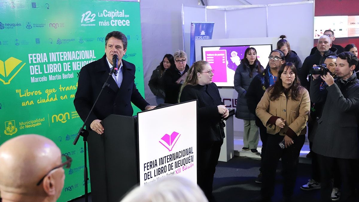 Neuquén abre una nueva edición de su feria del libro con una programación centrada en la memoria y en Borges