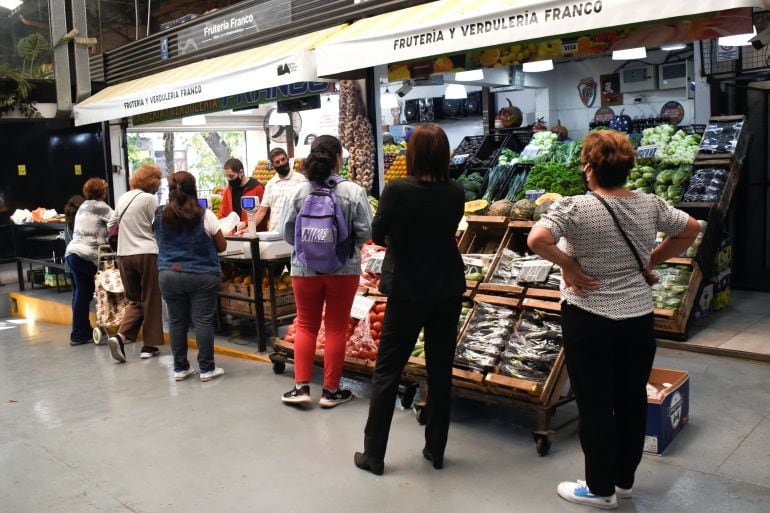 La inflación de agosto se desaceleró a 1,7% y se consolidó como la más baja en catorce meses