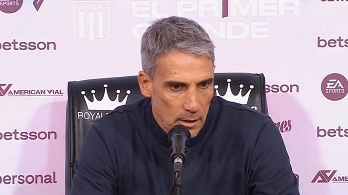 Vojvoda se prende al cargo de Racing mientras el equipo se hunde en el Clausura