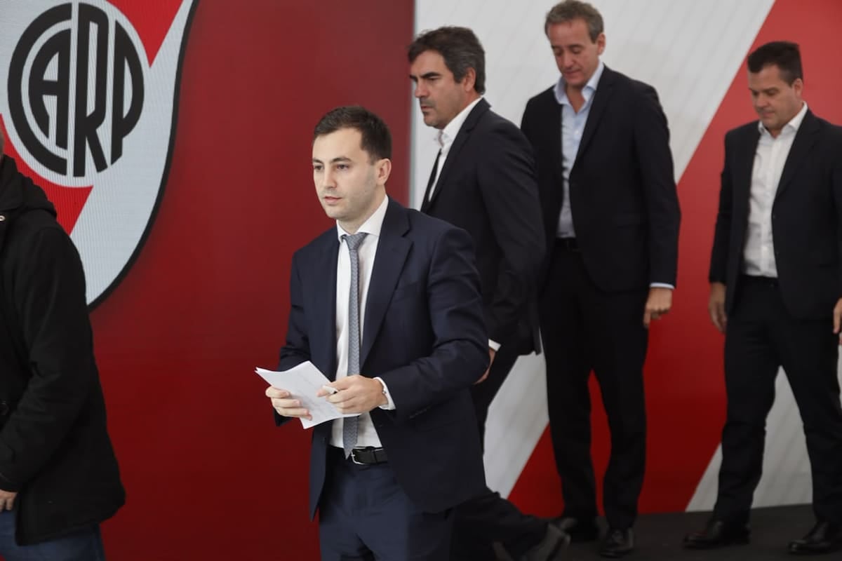River se movió fuerte en el mercado y cerró a Almada como la joyita más cara del verano
