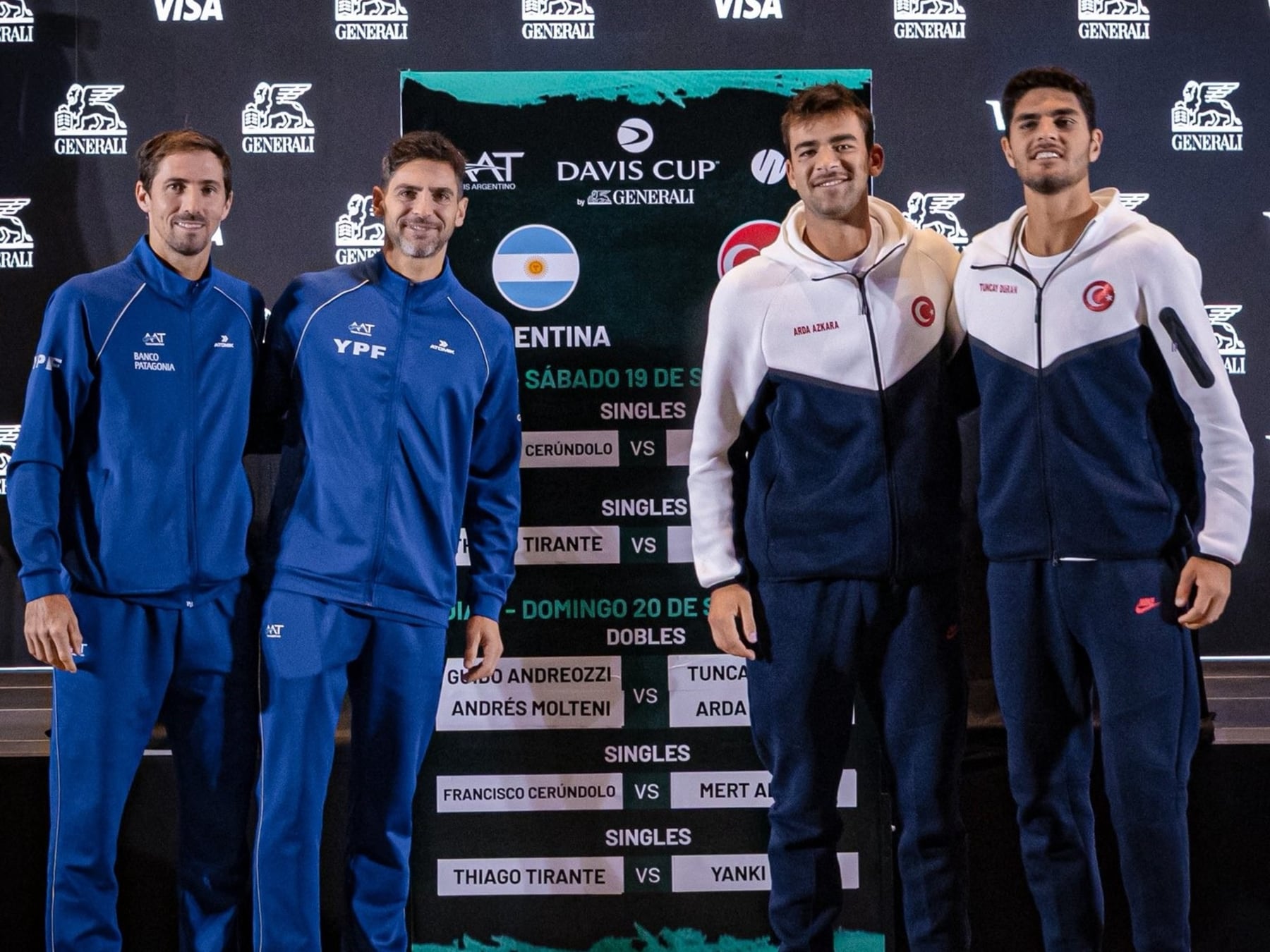 Argentina acaricia la victoria en la Davis y va por el golpe de gracia en el dobles