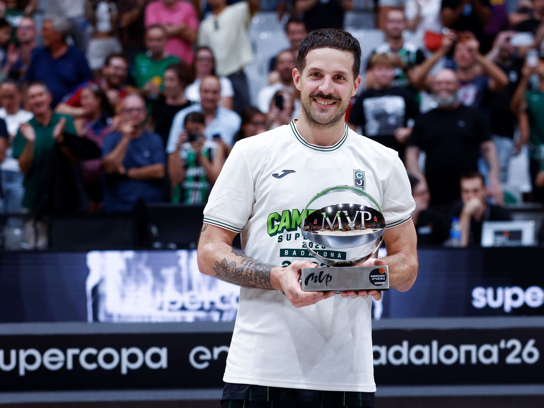 Laprovíttola le arruinó la noche al Barcelona y se llevó la Supercopa que le debían