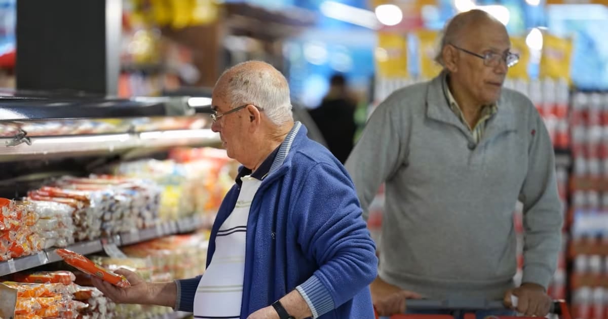 ANSES activa una red de rebajas y reintegros para jubilados en supermercados durante octubre