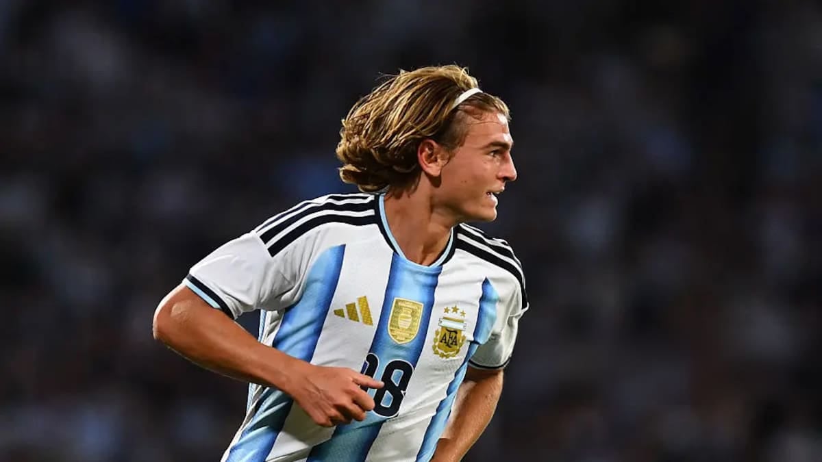 El viento del Kempes sopla a favor: Argentina le gana 2-0 a Bolivia y ya piensa en lo que viene