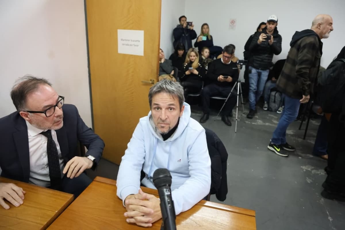 La defensa de Contardi llevó la condena por abuso sexual contra Prandi a la puerta de la Corte bonaerense