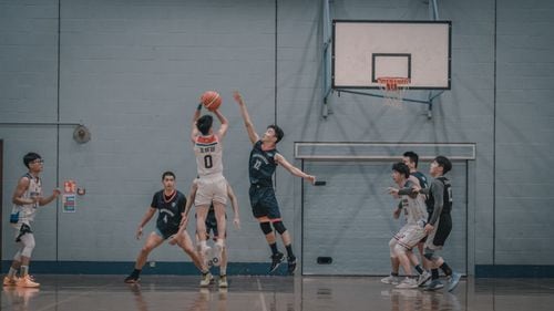 Mirotic y Shorts masticaron a ASVEL y Valencia se da el lujo de seguir invicto