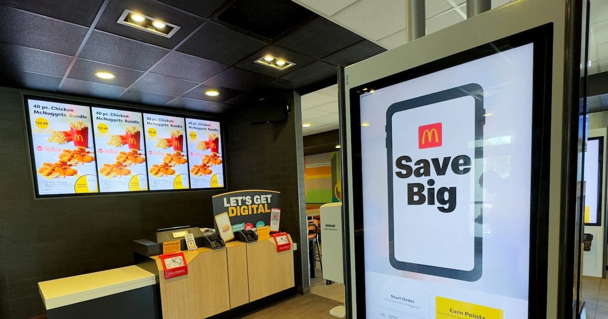 McDonald's y la IA que sugiere un precio distinto para cada local: cómo opera y por qué genera debate entre los franquiciados
