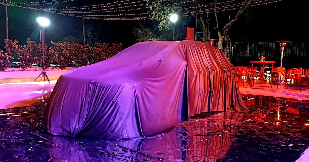 Con un tope de USD 35.000, General Motors y Renault reescriben el plan para traer autos electricos al pais