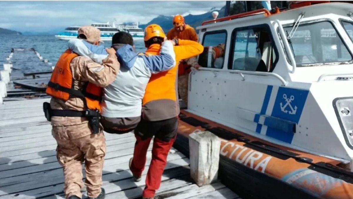 Una tarde con susto en la península de Quetrihué: así fue el rescate del turista que se lesionó en el sendero al Bosque de los Arrayanes