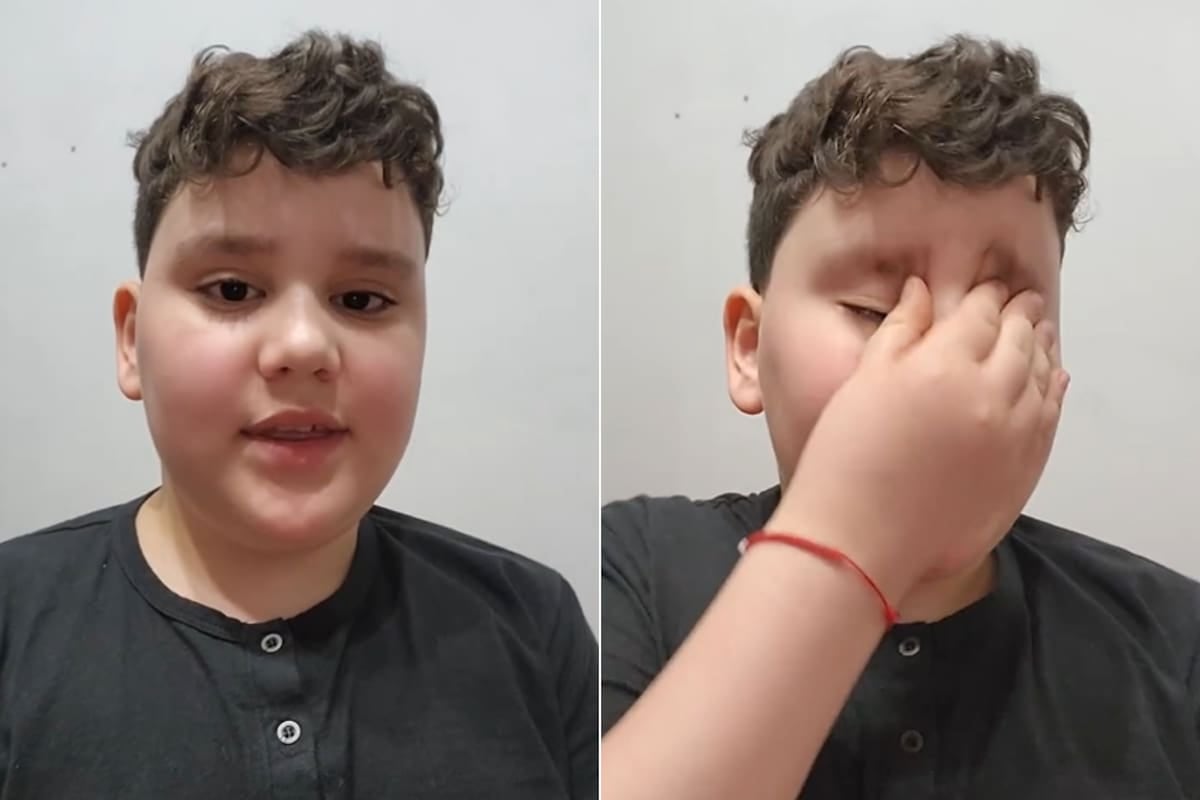 A los nueve años, aprender a leer el mundo bajo la mirada de todos