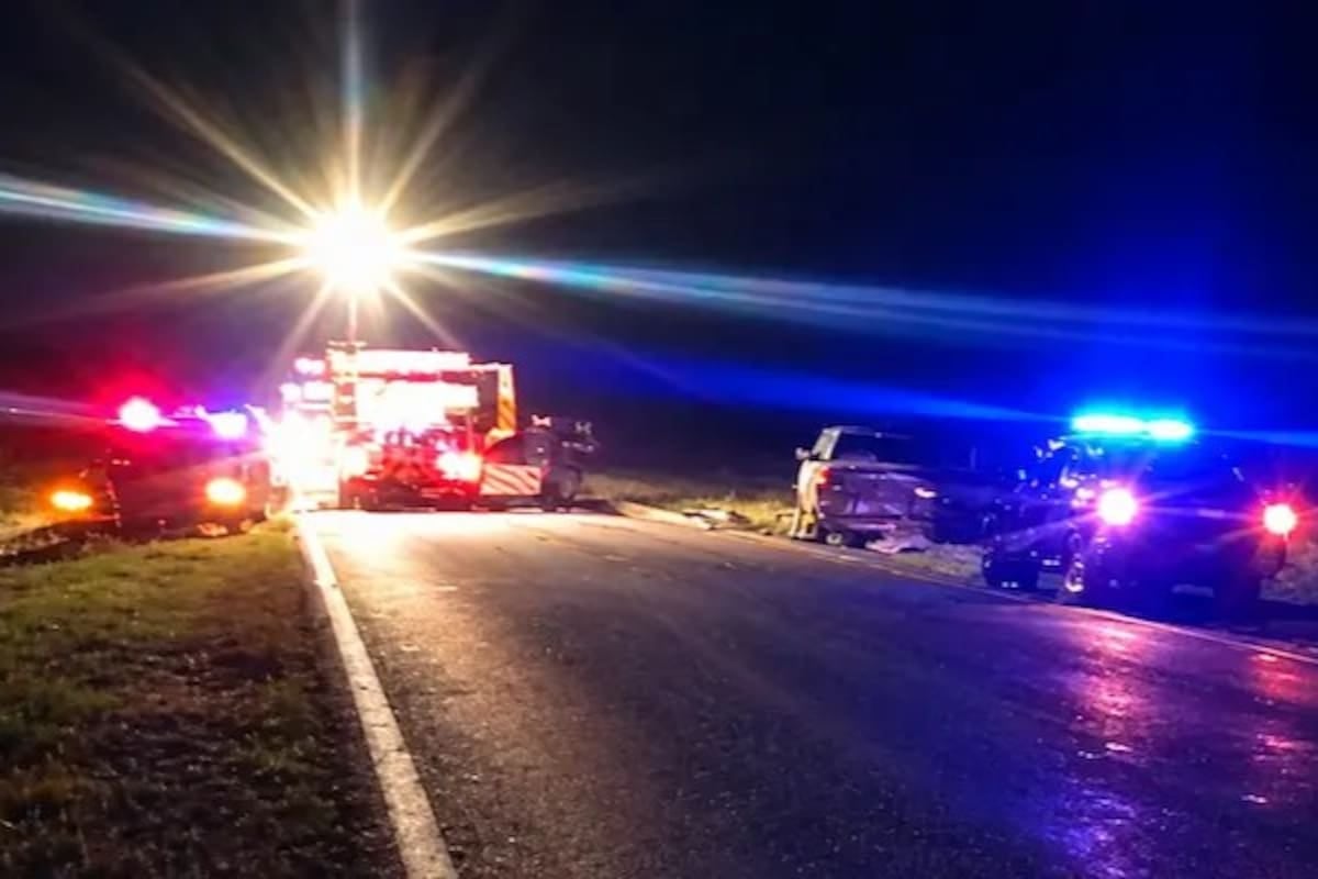 Tragedia en la Ruta 65: tres jóvenes murieron aplastados por una camioneta mientras cambiaban una rueda en la banquina