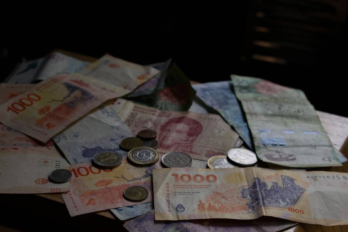 El dólar oficial quedó en $1540 y la inflación de septiembre trepó al 1,9%, con un acumulado del 23,6% en el año