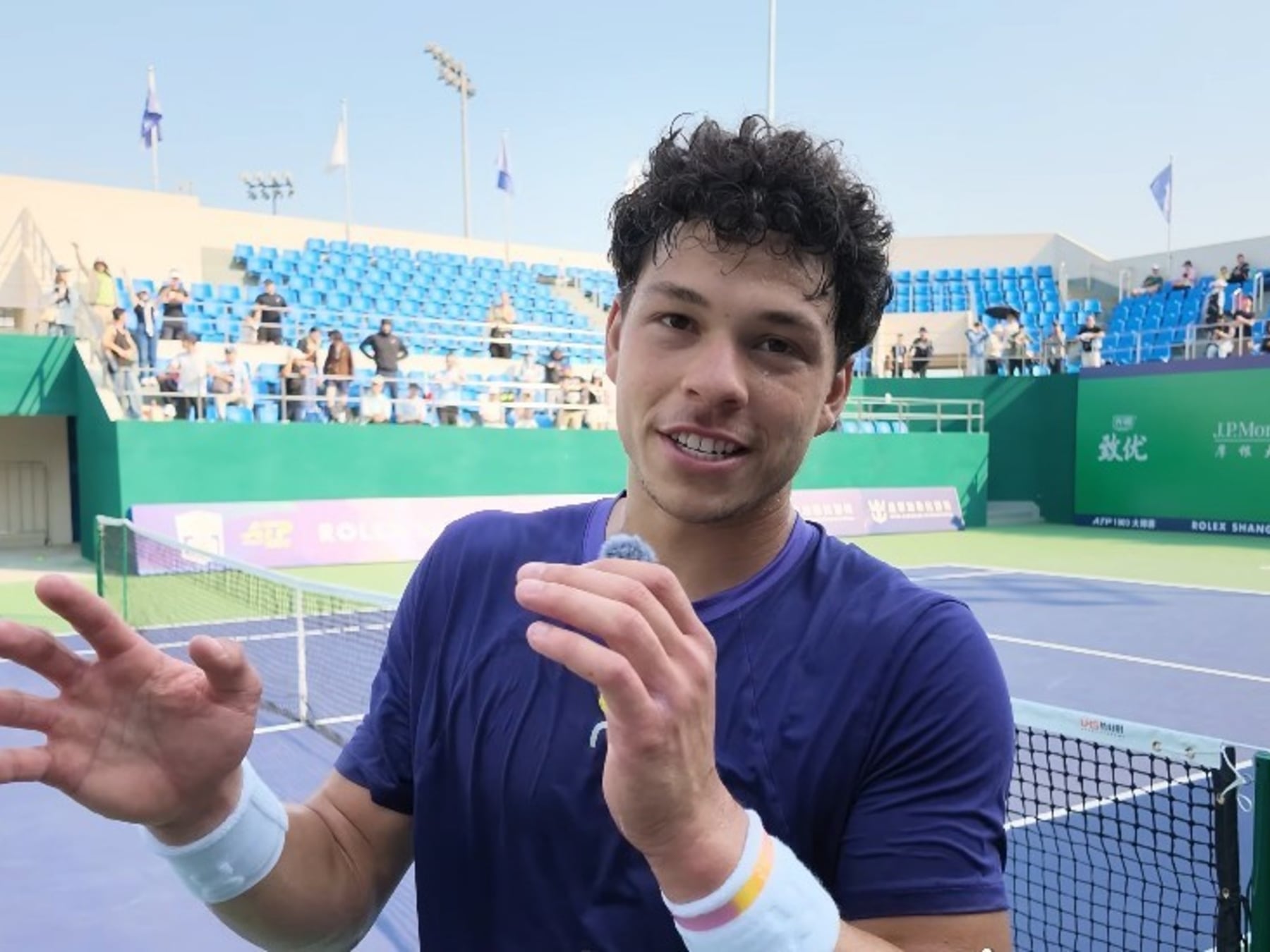 Shelton le tiró flores a Buenos Aires desde Shanghái y dejó la puerta abierta para el Argentina Open