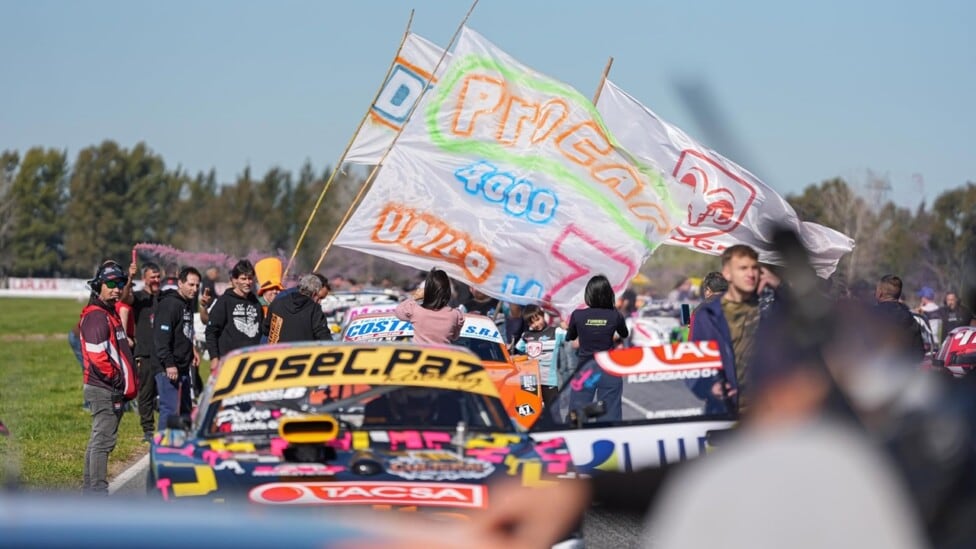 José C. Paz Racing empezó aritingiendo con doblete en La Plata